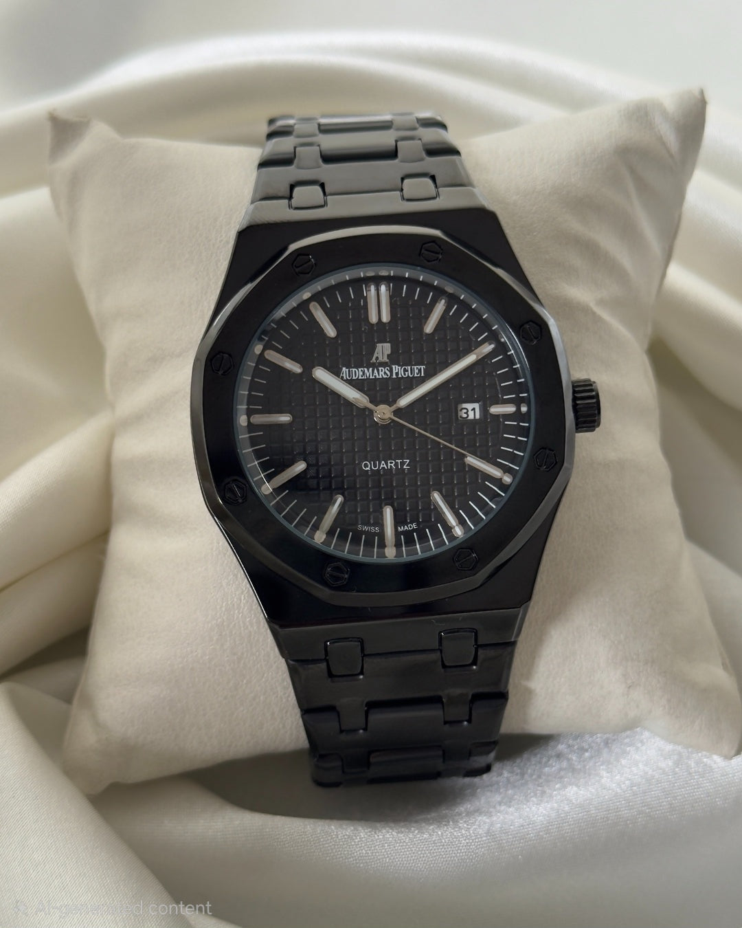 AP Piguet - (Analog Watch)